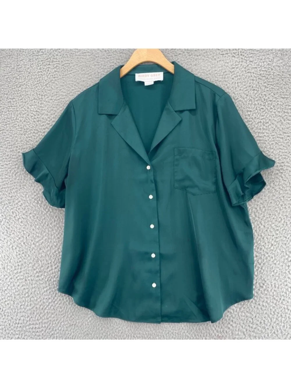 Birdy Grey Pajama Set Womens Large Emerald Ruffled Shorts Button Up Shirt Lounge